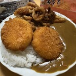イオン - 料理写真:真イカ唐揚げ& クリーミーコロッケかに on CoCo壱レトルトポークカレー