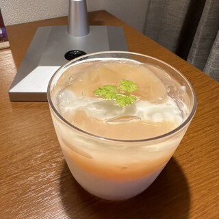 ラトリエ・ドゥ・アカレンガ_0