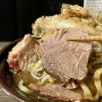 ラーメン専門 宮の森 - 豚