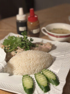 軽井沢酵素風呂とタイ食堂。 - カオマンガイ(蒸し鶏とごはん)