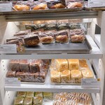 ROYCE' BAKERY - 
