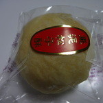 台北犁記餅店 - なつめの月餅（松の実入り）