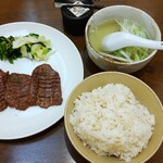 牛たん　ほづみ - 