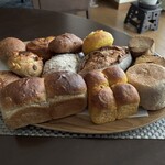 天然こうぼぱん とことこ - お盆こ盆の上は、おしくらまんじゅう状態∑(ﾟДﾟ)