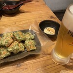 312552296 - 生ビール＆おつまみ竹輪磯辺揚げ