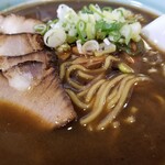 今池呑助飯店 - 麺の様子など。