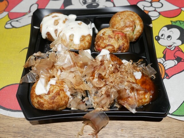 GOONIES Osaka Nihonbashi Ten