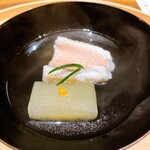 温石 - 甘鯛と冬瓜のお椀