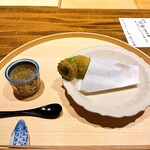 温石 - 甘長とうがらしと生しらす　生しらすを唐辛子に詰めていただきます