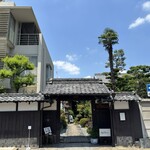 デュボネ - 外観