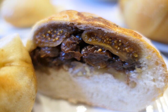 たねほこずき　よぞら　あさもや(あげぱん) Atsunko Pan - Awajicho/Bread | Tabelog