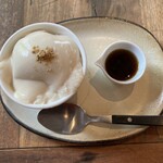 ウカ ファーム テーブル - 