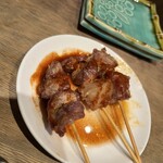 中トロと豚足 - 