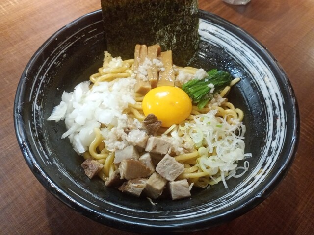 Menya Brighton photo 3