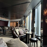 DINING & BAR TABLE 9 TOKYO - 