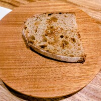 リストランテ ハナタニ - レモンのパン