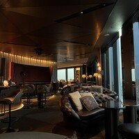 DINING & BAR TABLE 9 TOKYO - 