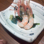 ボタン海老 一尾200円強