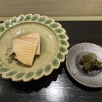 島津 - 蒸し鮑(マダカアワビ 青森)と肝ペースト（裏ごししたもの）　◎