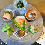 鳥品 - 【2025/07】季節の前菜の盛り合わせ