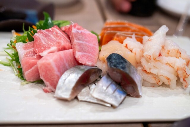 Kassen Ichiba Marunochi Minamiguchi Ten