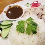 Thai Dining MANAO - カオマンガイ（蒸し鶏ごはん）