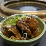 和牛屋 こつみ - とろとろ美味のスジ煮