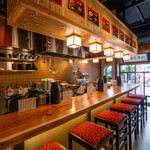 和牛専門 牛めし 前田優 - 