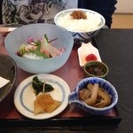 Tsuboi - 壺井御膳(刺身・小鉢・ご飯・香物)