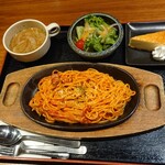 寧寧家 山形松見町店 - 鉄板ナポリタン~アツアツꕀ⋆♪サラダ・スープ・ケーキ付