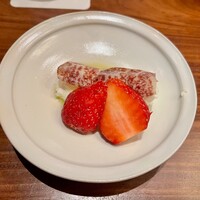焼肉割烹QUON - ブレザオラとモッツァレラ