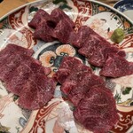 神戸焼肉 金虎 - 