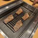 神戸焼肉 金虎 - 