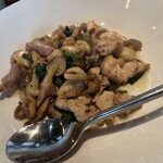 真純家 - ダチョウと豆のソテー