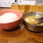 大衆中遊華食堂 八戒 - 