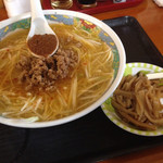 ラーメン松月 - ネギみそラーメン＋メンマ100円。