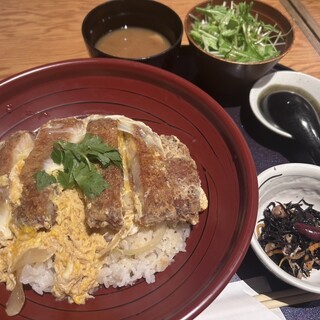 口コミ一覧 : 和食バル 音音 八重洲鉄鋼ビル店 （ワショクバルオトオト