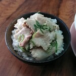 長浜ラーメンMOYORI - 肉・オン・ザ・ごはん