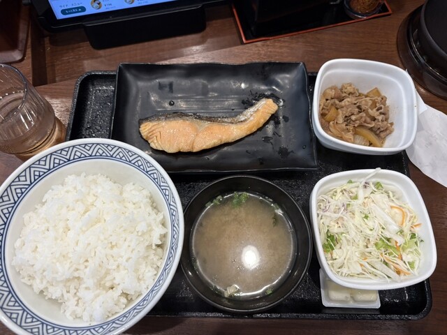 Yoshinoya Fukushima Ekimae Ten photo 4