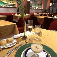 万平ホテル メインダイニングルーム - 