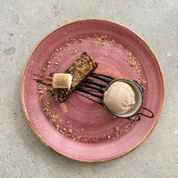 モレニータブラウニーwith自家製シナモンジェラート