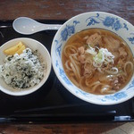 Kitano Chuubou - 日替わりヌードル　肉うどん+わかめご飯　650円