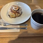 シナボン／シアトルズベストコーヒー 六本木店 - 