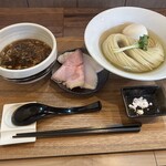 ラーメン 健やか - 