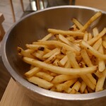 Bistro Régent du Brézet Clermont-Ferrand Aéroport - フレンチフライ