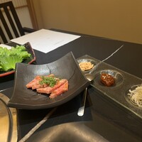 個室焼肉 雲海 - 