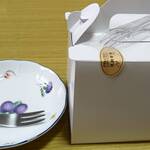 パリジェンヌ洋菓子店 - さて購入したのは…