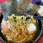 家系総本山 吉村家 - 