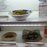 ベイクオーレ -  ゴーヤチャンプル、松前漬け、ニシンの和え物