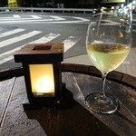 FILO - 白ワイン　外で